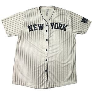 True Rock New York Mens Slim fit pinstripe Baseball Jersey size XL